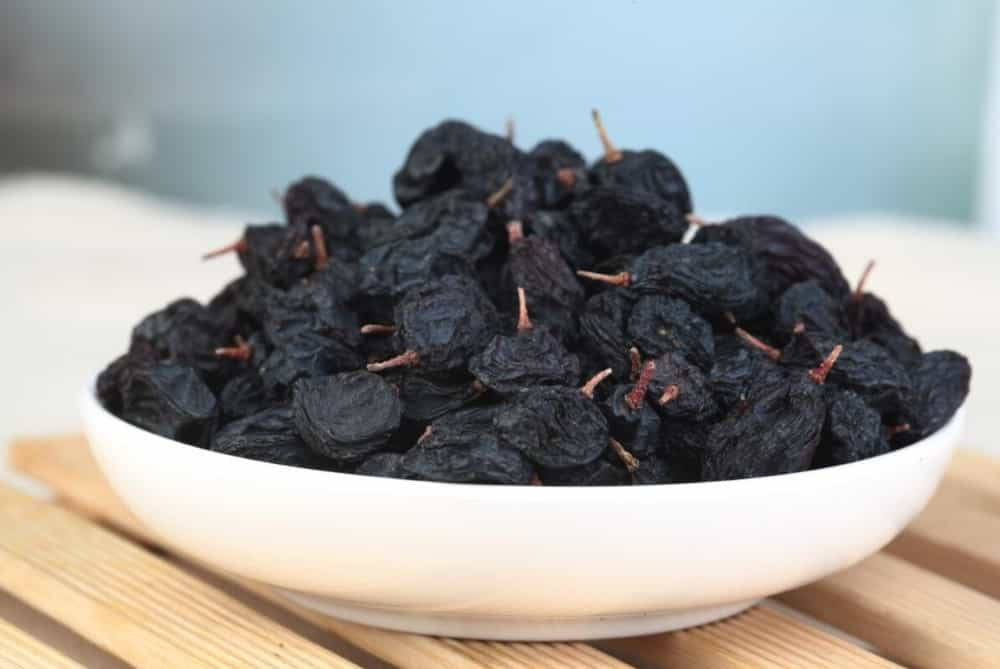 black raisins/buy various black raisins types