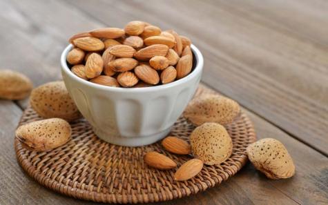 Buy Roasted peanuts homemade + great price with guaranteed quality